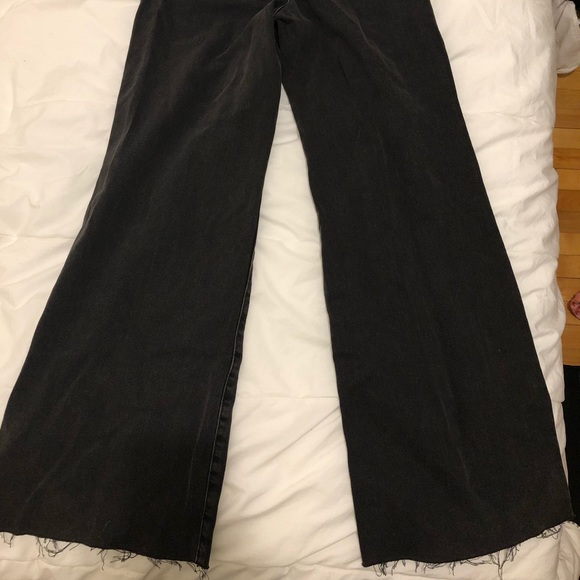 Brand : Ragged from Editorial - Picture 3 of 4